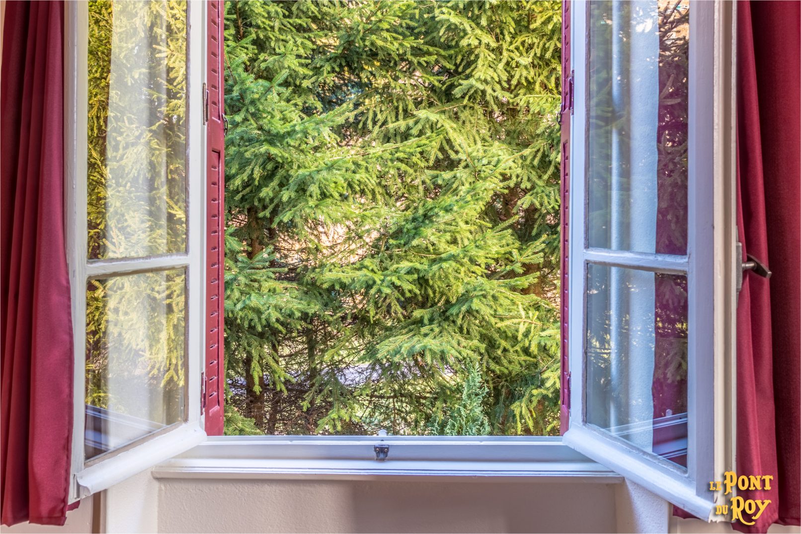 XVIDIA - Le Pont Du Roy Bed & Breakfast | Besse France