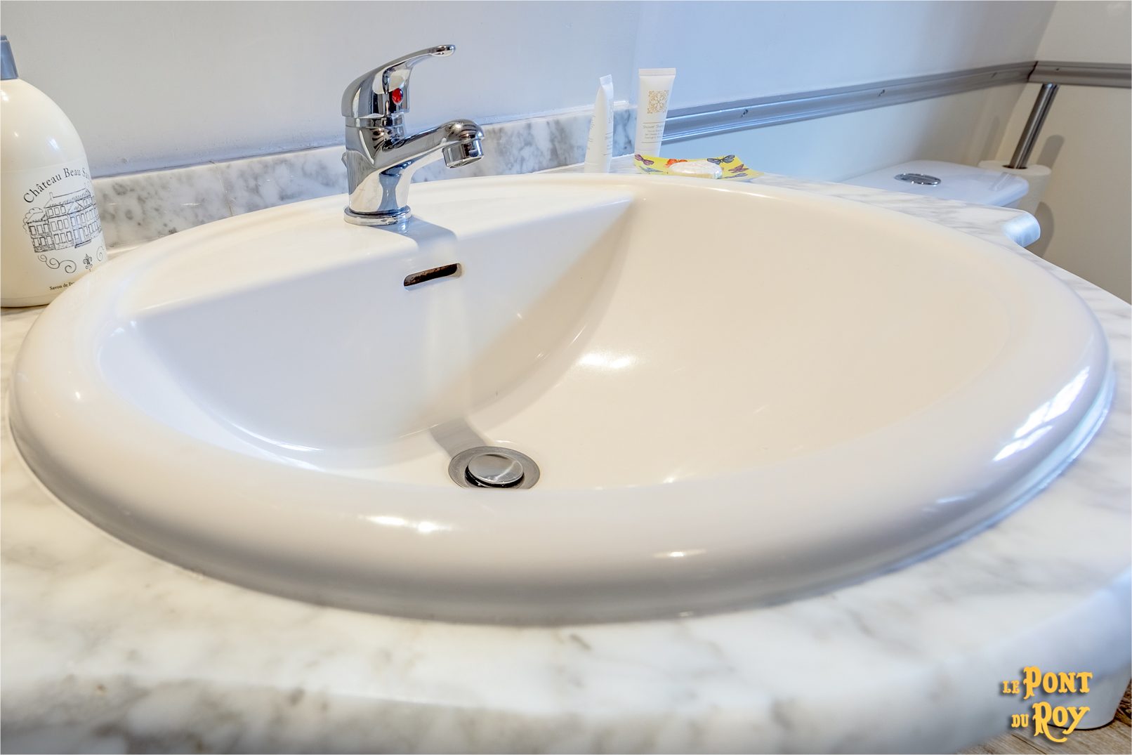 XVIDIA - Le Pont Du Roy Bed & Breakfast | Besse France